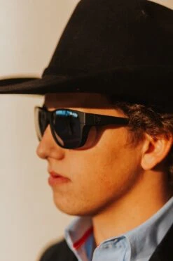 Bex Mica Sunglasses {silver} -SAVANAH Clothing sale 0E3933D9 4F82 4217 8D52 5DC35E0E79E3