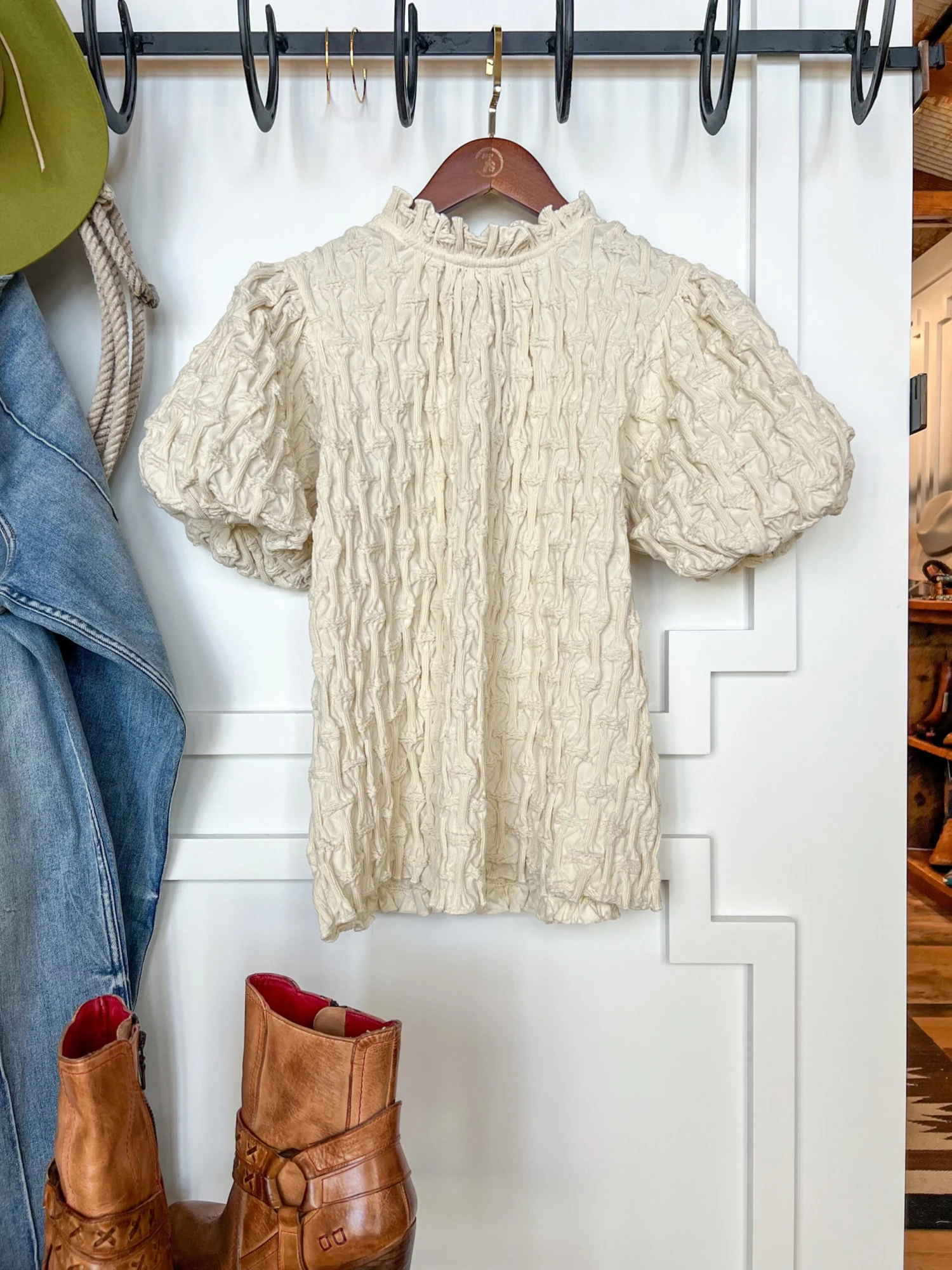 The Bellvue The Bellvue -SAVANAH Clothing sale 3D3F32C1 D386 4E9A 845E 1F9BCB4DFB62 scaled