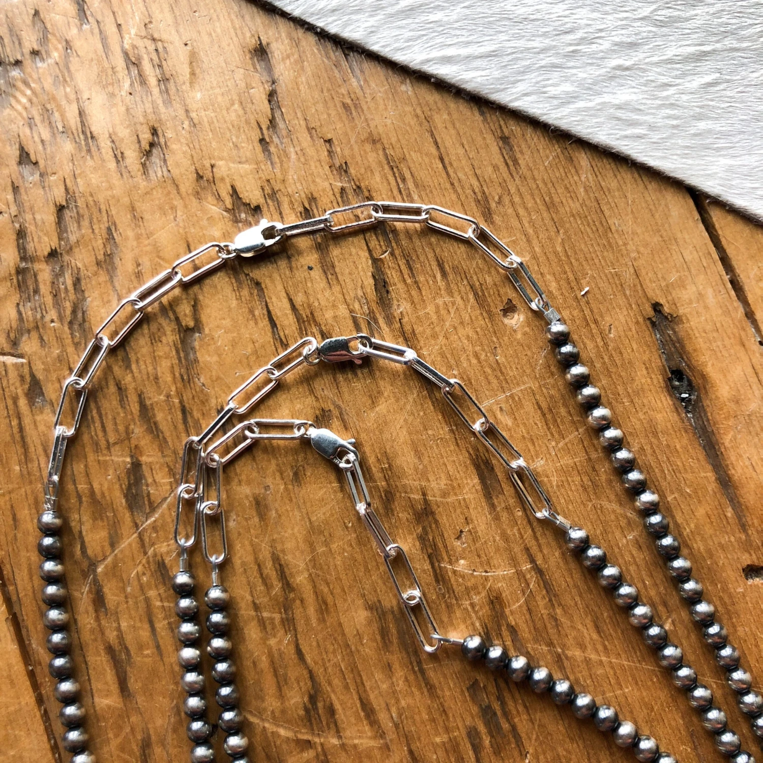 Navi Necklace Navi Necklace -SAVANAH Clothing sale A7A19735 68A7 47EB A794 7BB2128F24D3 scaled