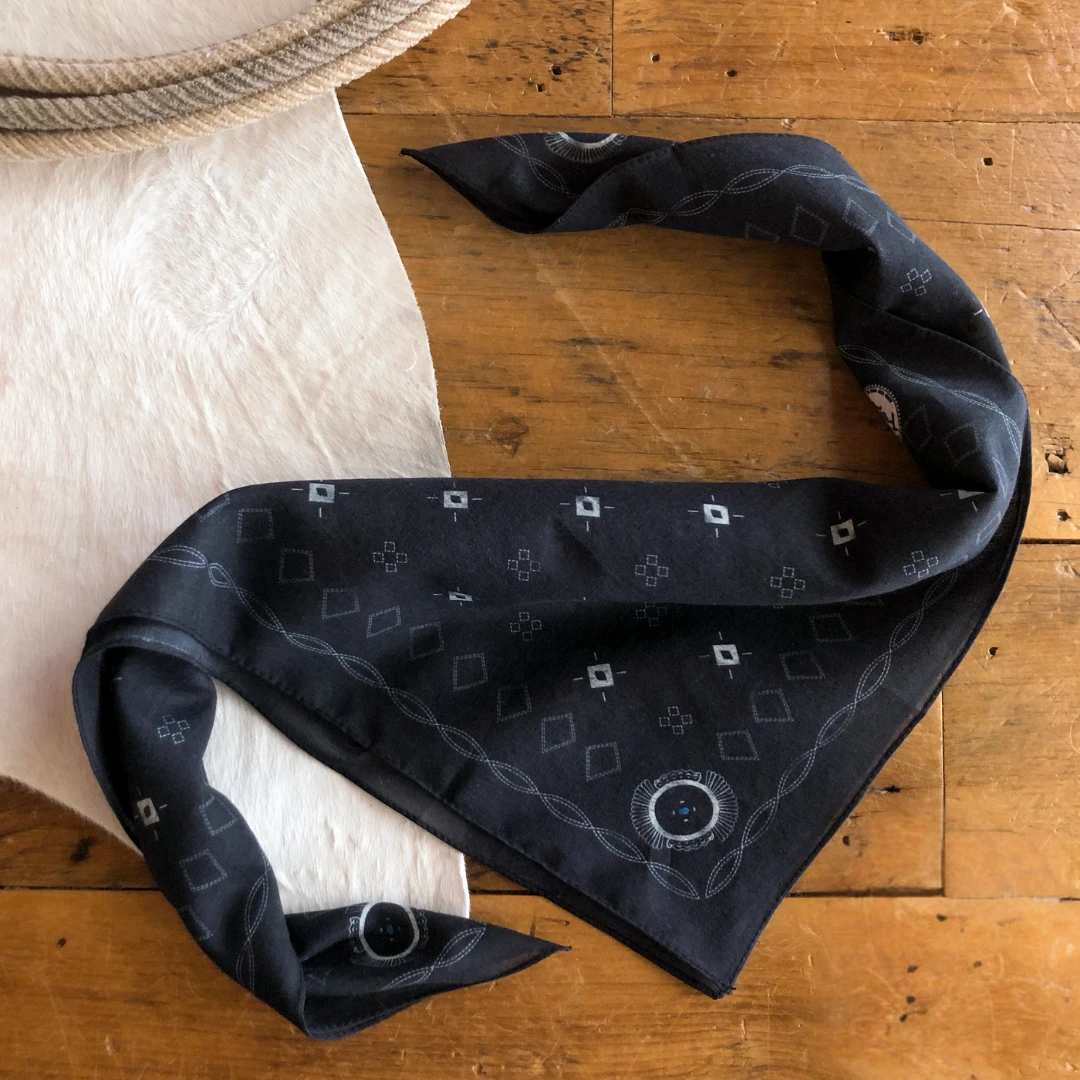 Palmyra Neck Scarf {Black} Palmyra Neck Scarf {Black} -SAVANAH Clothing sale Accessory Product Photo Size copy