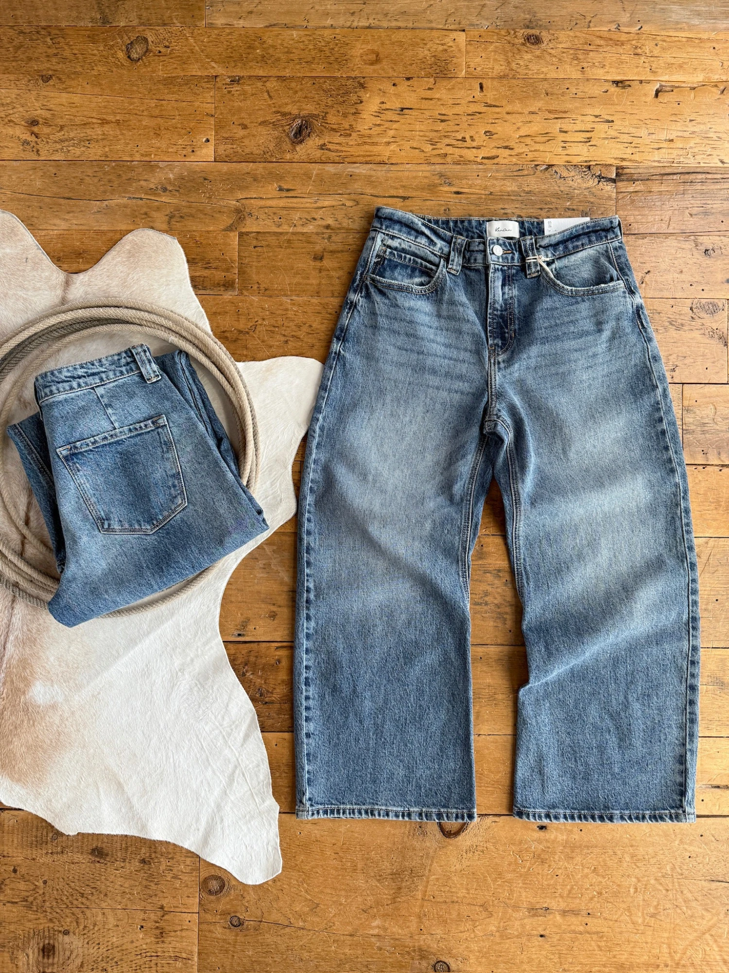 The Chainey Premier Rise Barrel Jean The Chainey Premier Rise Barrel Jean -SAVANAH Clothing sale BCEBF562 03C3 4855 9873 772609412B36