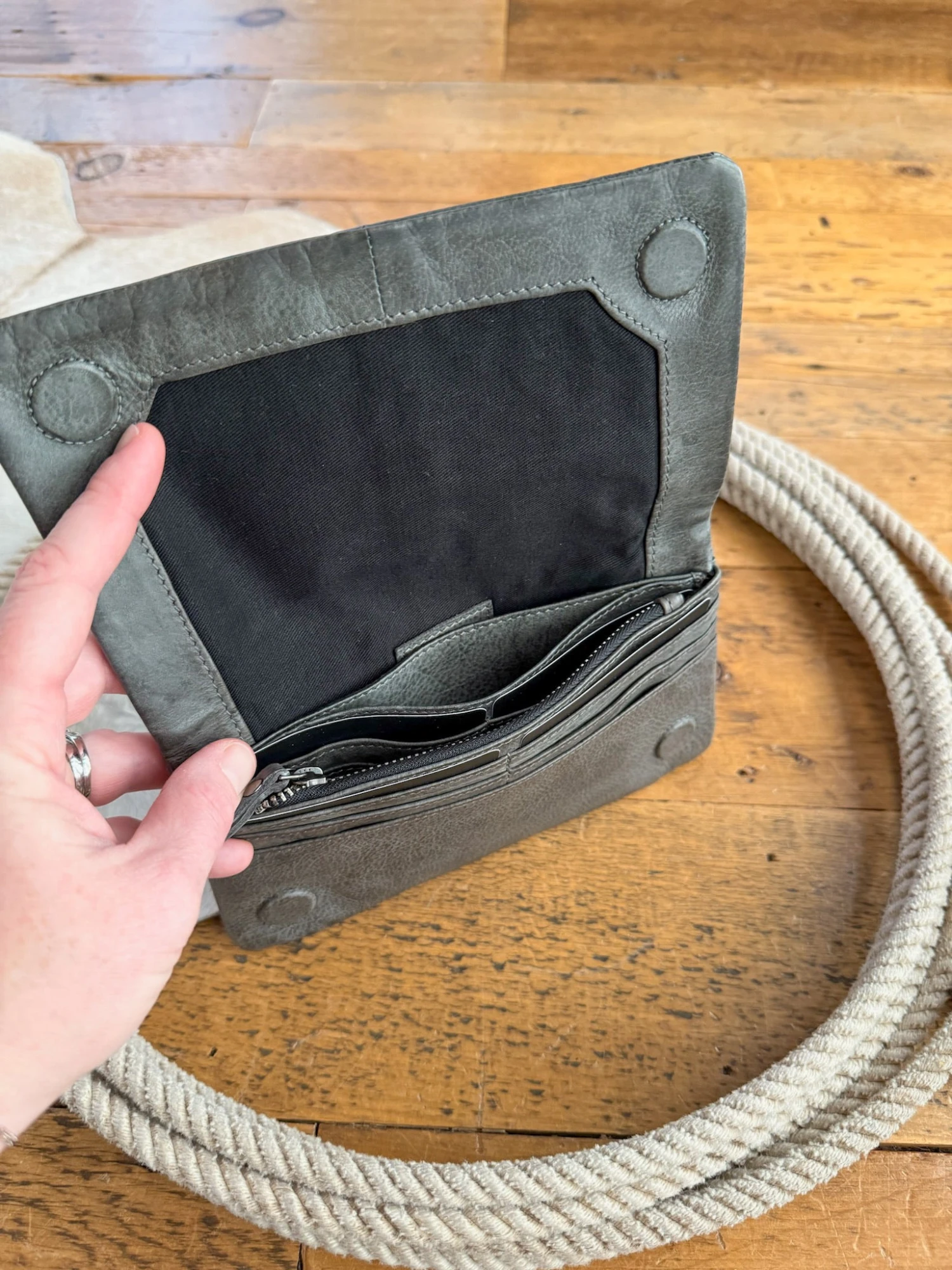 Duluth Wallet Duluth Wallet -SAVANAH Clothing sale IMG 01732 376117da 29ce 4efb a146 01d72eba9127