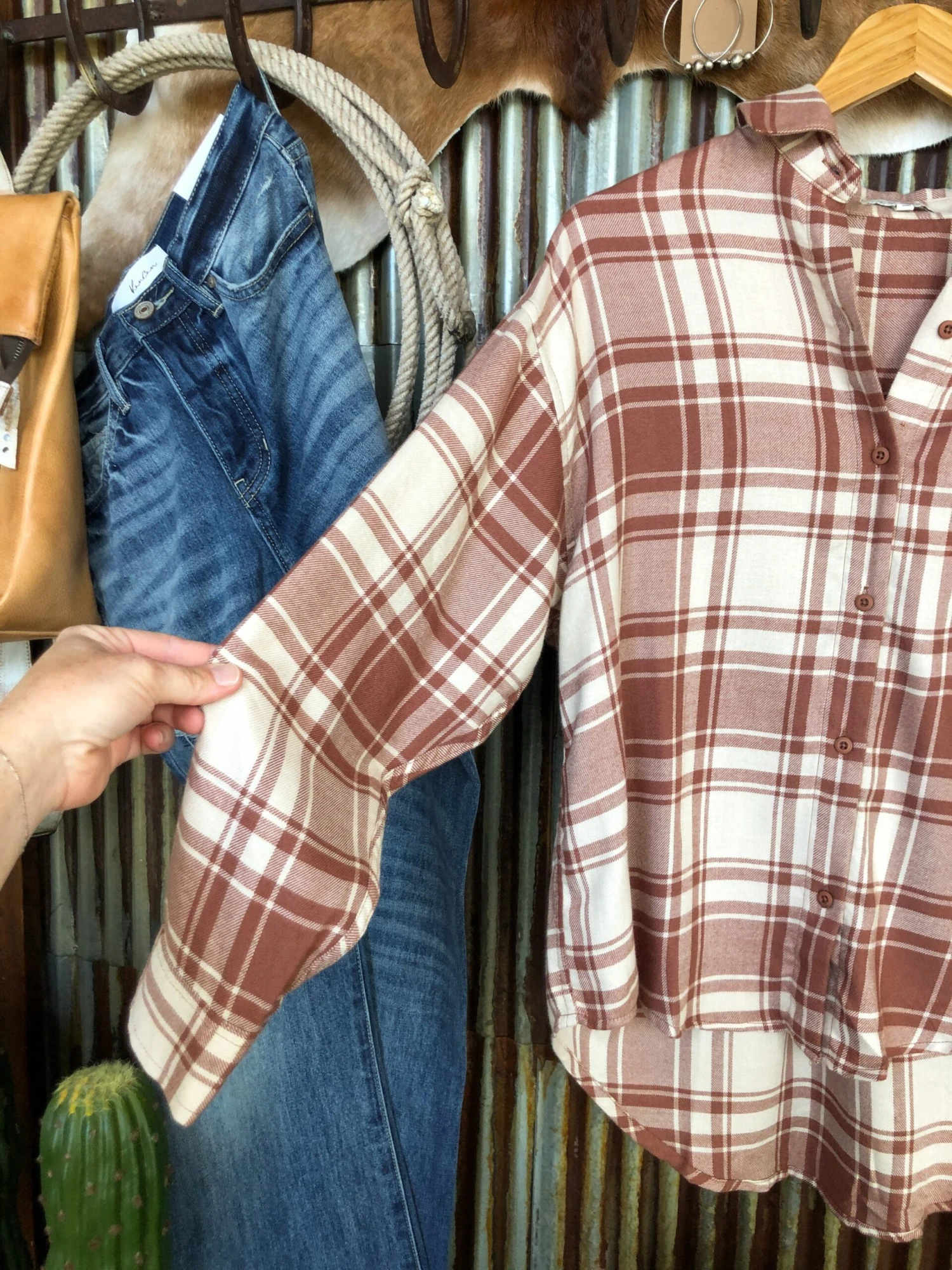 The Ridley The Ridley -SAVANAH Clothing sale IMG 03072 6ef6a3be 96fc 4580 98d4 2e97810a5ad5 scaled