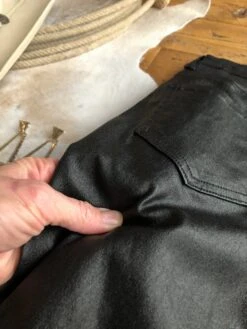 The Holcomb -SAVANAH Clothing sale IMG 05042