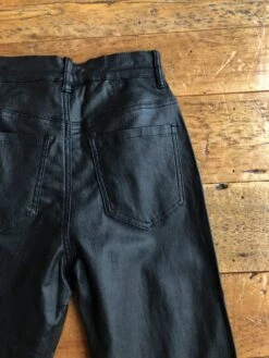 The Holcomb -SAVANAH Clothing sale IMG 05054