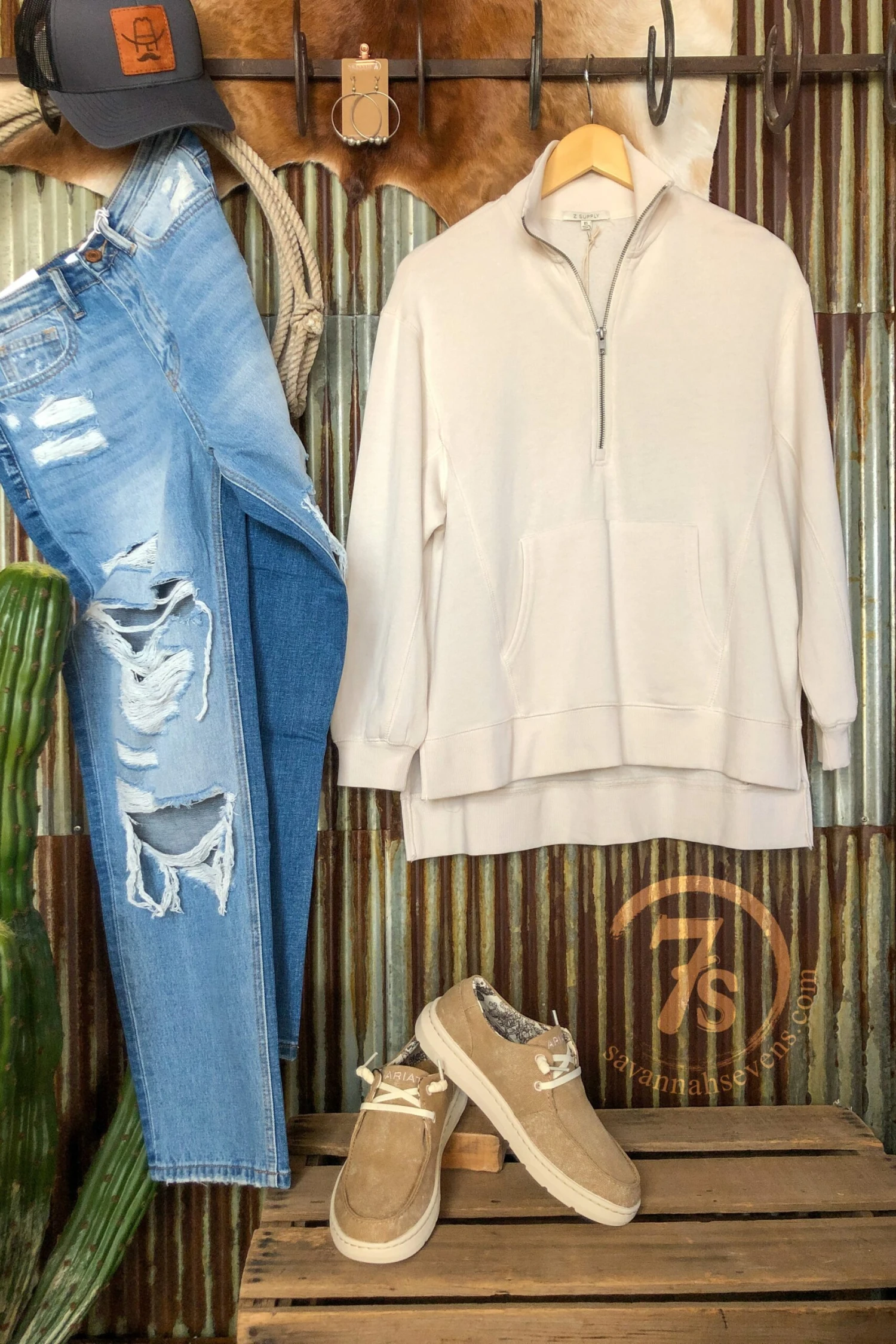 The Utica The Utica -SAVANAH Clothing sale IMG 05182 1 scaled