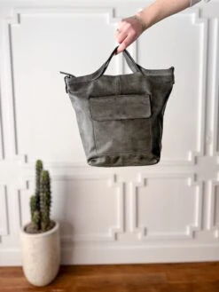 The Duluth -SAVANAH Clothing sale IMG 07633