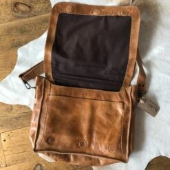 The Pennock -SAVANAH Clothing sale IMG 07832