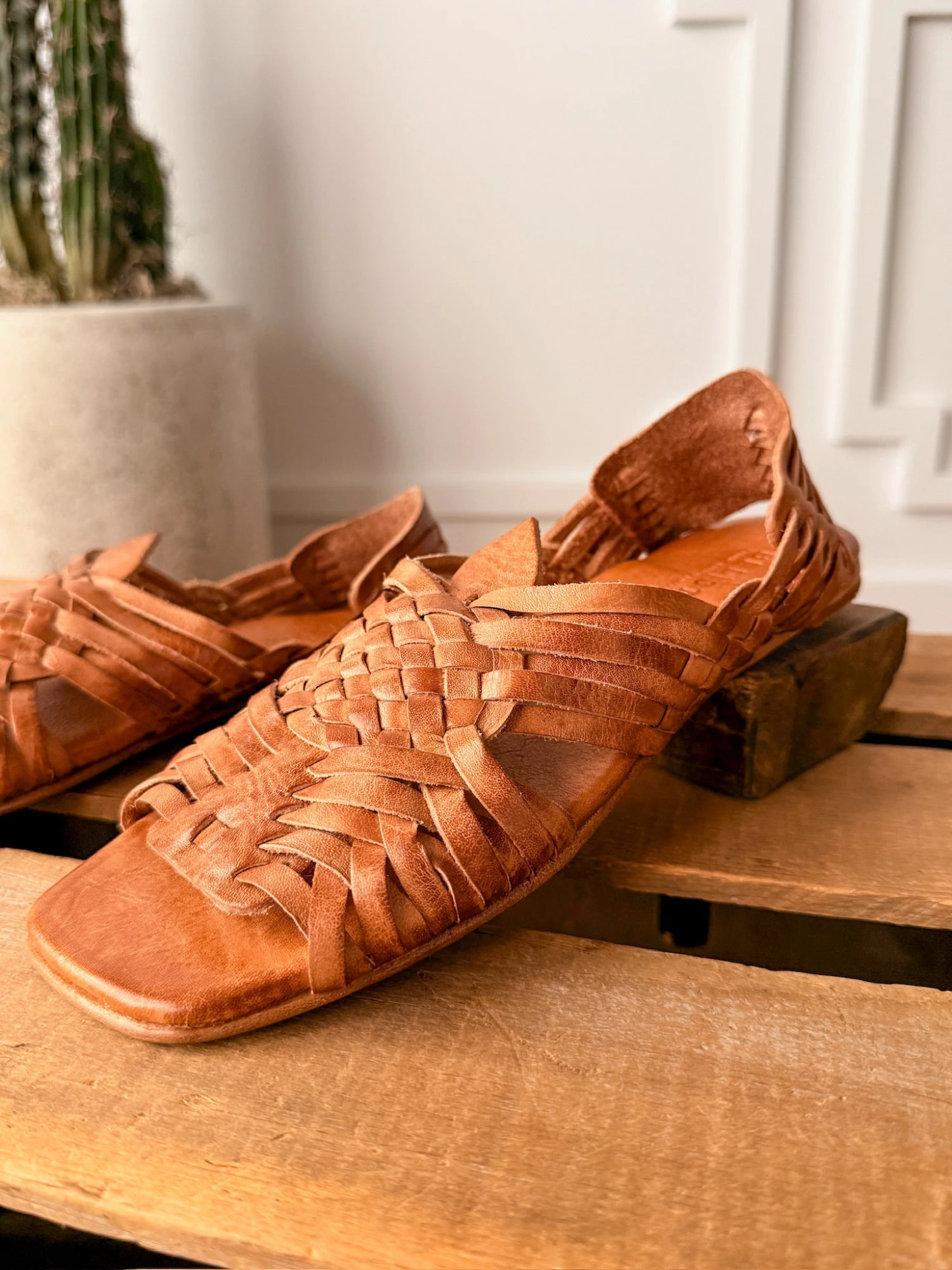 The Banderas The Banderas -SAVANAH Clothing sale IMG 0934