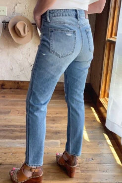 The Kincaid High Rise Slim Boyfriend Jean (Final Sale) 3 The Kincaid High Rise Slim Boyfriend Jean (Final Sale) -SAVANAH Clothing sale IMG 10242 d936a82e bfef 459a a622 9c1f12257178