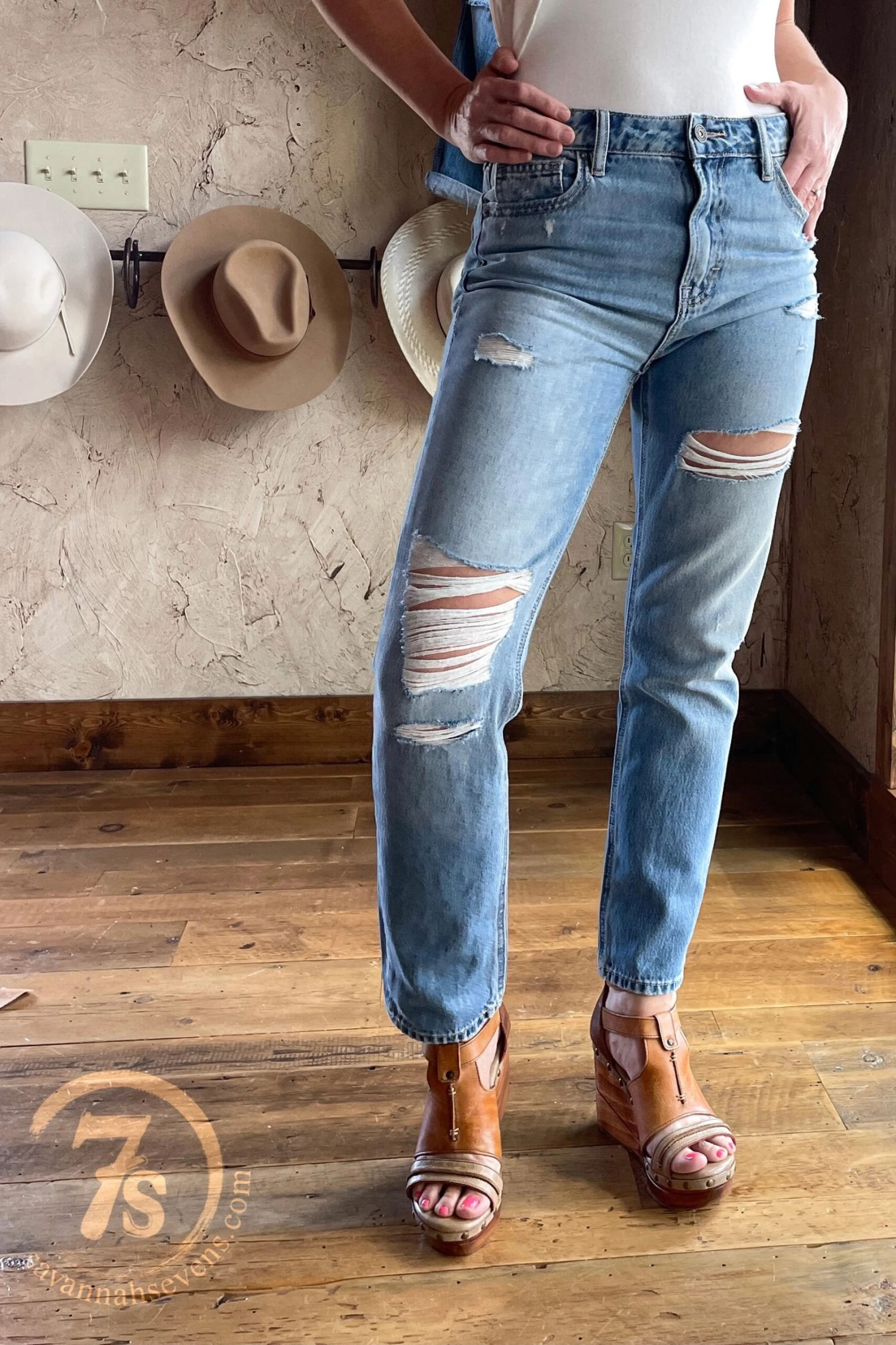 The Kincaid High Rise Slim Boyfriend Jean (Final Sale) The Kincaid High Rise Slim Boyfriend Jean (Final Sale) -SAVANAH Clothing sale IMG 10713 c05b496c 478c 4aa2 8613 2cd05885c697 scaled