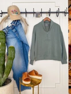 The Holland {Pullover}