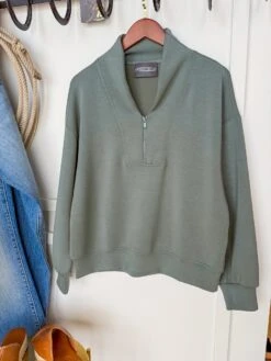The Holland {Pullover} -SAVANAH Clothing sale IMG 1116