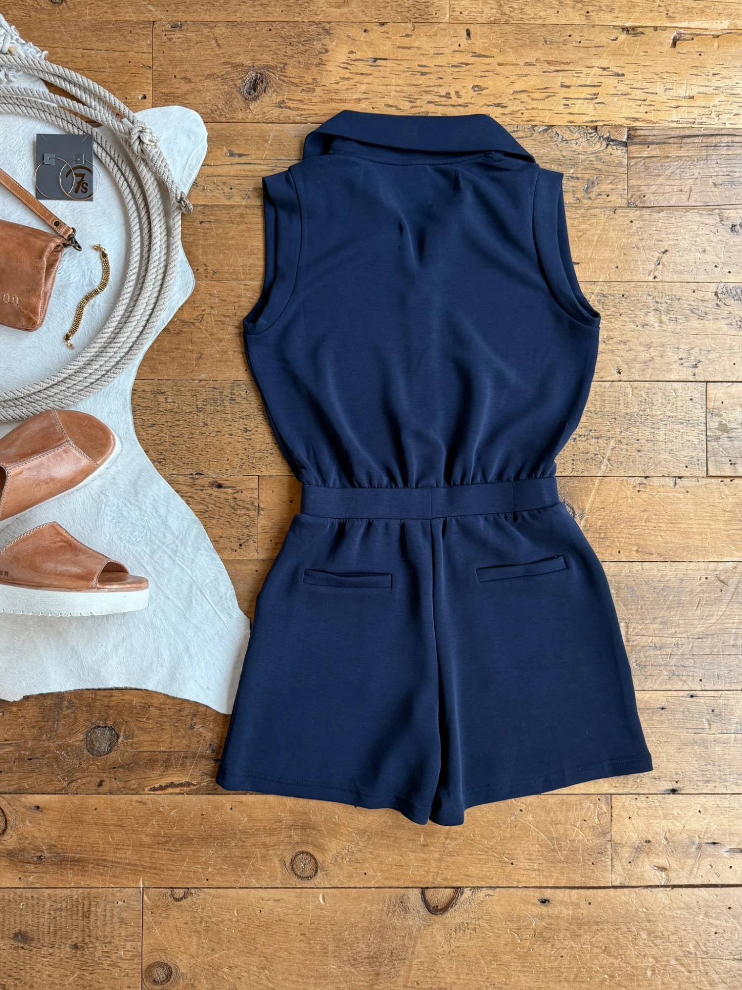 The Bellview The Bellview -SAVANAH Clothing sale IMG 1318