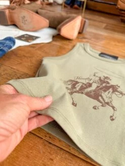 The Roping Cowboy -SAVANAH Clothing sale IMG 13532