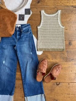 The Enderlin -SAVANAH Clothing sale IMG 1375 c76d9a5b 5132 4bdf 80c0 c6ee4f48f45f