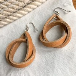 Oakwood Earrings -SAVANAH Clothing sale IMG 14914