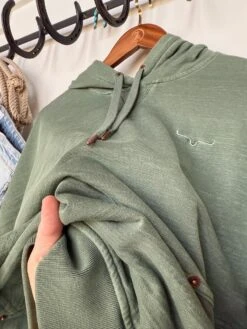 The Holden -SAVANAH Clothing sale IMG 1511