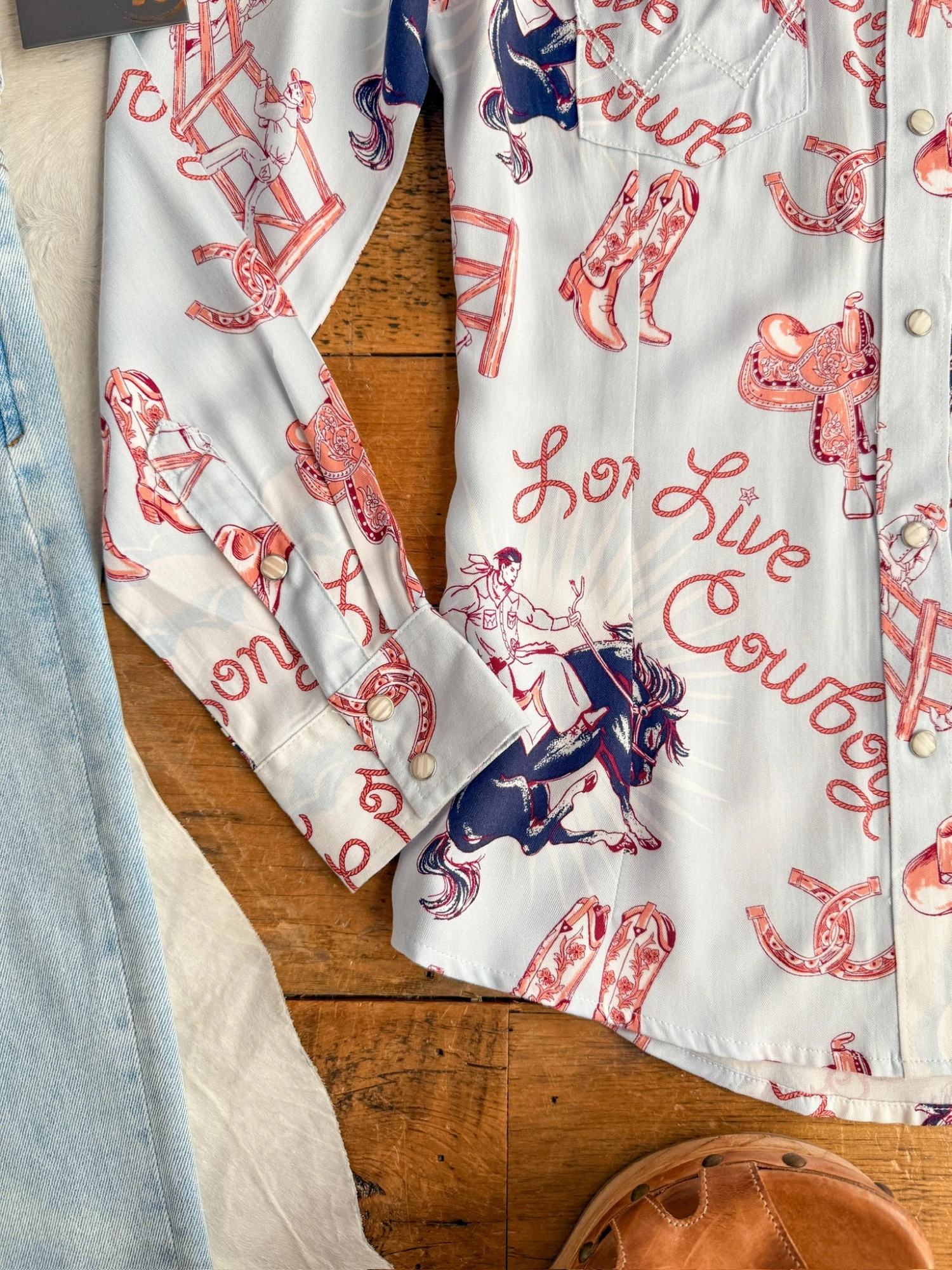 The Long Live Cowboys {S-XXL} Wrangler The Long Live Cowboys {S-XXL} -SAVANAH Clothing sale IMG 1669