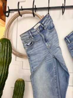 The Kaden High Rise Wide Leg Jean -SAVANAH Clothing sale IMG 2251