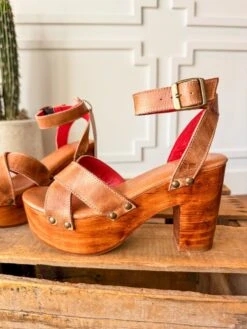 The Monahans -SAVANAH Clothing sale IMG 2318