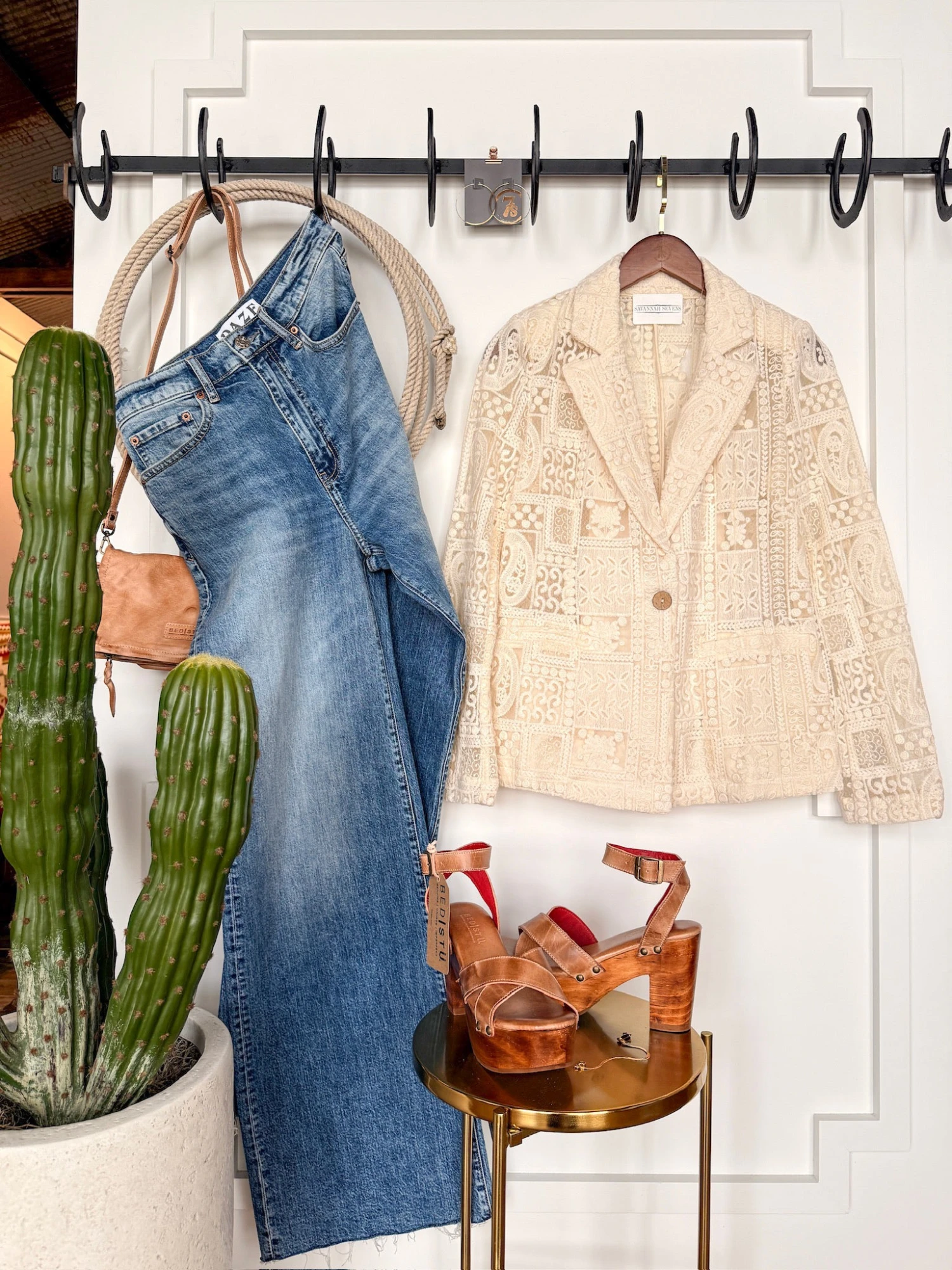 The Carlsbad The Carlsbad -SAVANAH Clothing sale IMG 25882 18a42223 bd80 4c85 a0c4 a29d0ba86014