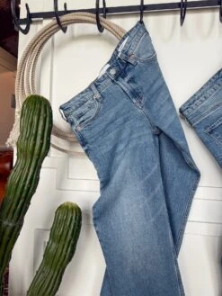 The Lennox Premier Rise Relaxed Straight Leg Jean -SAVANAH Clothing sale IMG 27302