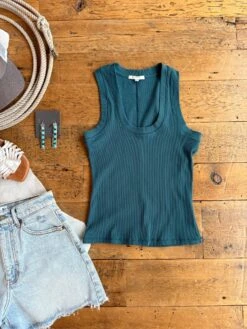 The Lakeview -SAVANAH Clothing sale IMG 2834 cdfc92cd e939 4b38 9553 99f4710f3361