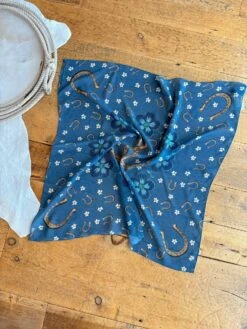 Herradura Neck Scarf