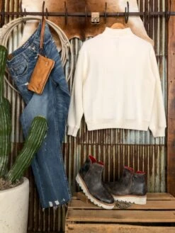 The Midland -SAVANAH Clothing sale IMG 31132