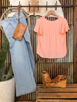 The Roxbury -SAVANAH Clothing sale IMG 3197