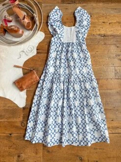 The Konawa -SAVANAH Clothing sale IMG 3364