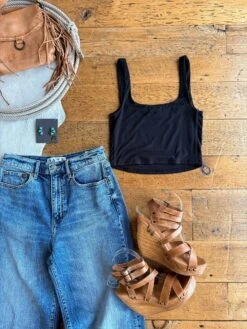 The Holbrook {Black} 3 The Holbrook {Black} -SAVANAH Clothing sale IMG 34482 16d2aa2b 04cf 4104 a95c 05a33ded8758