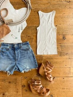 The Paden -SAVANAH Clothing sale IMG 3474 670101c3 92a8 4d3e a22f ae496fd4e2d5