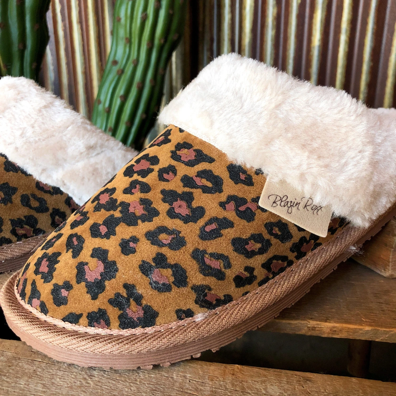 Leopard Slippers Leopard Slippers -SAVANAH Clothing sale IMG 35072 1 scaled