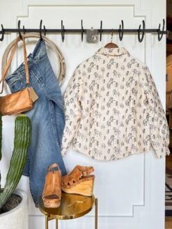 The Butte -SAVANAH Clothing sale IMG 39512