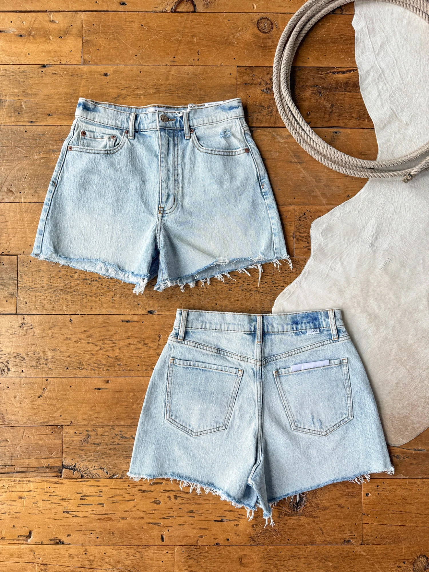 The Laken Shorts The Laken Shorts -SAVANAH Clothing sale IMG 4078