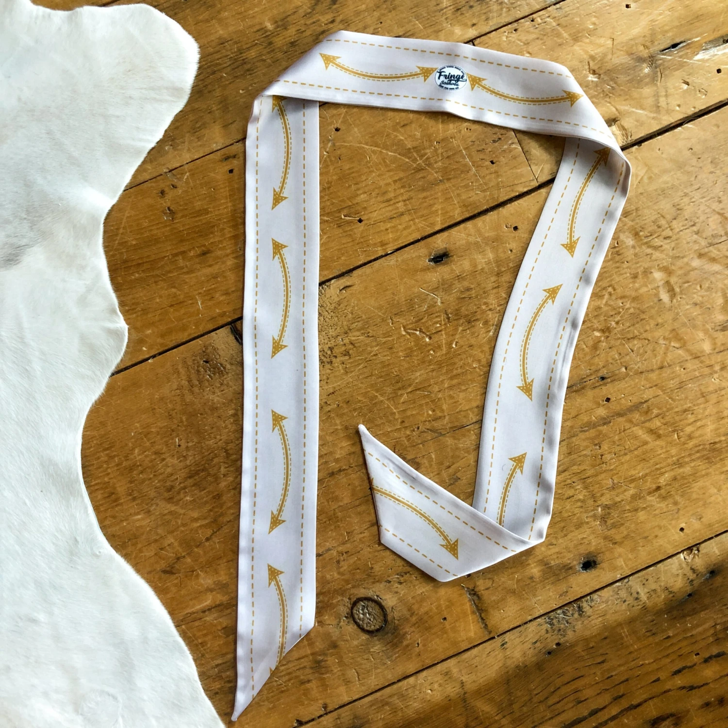 Retro Tie Scarf Retro Tie Scarf -SAVANAH Clothing sale IMG 41782 scaled