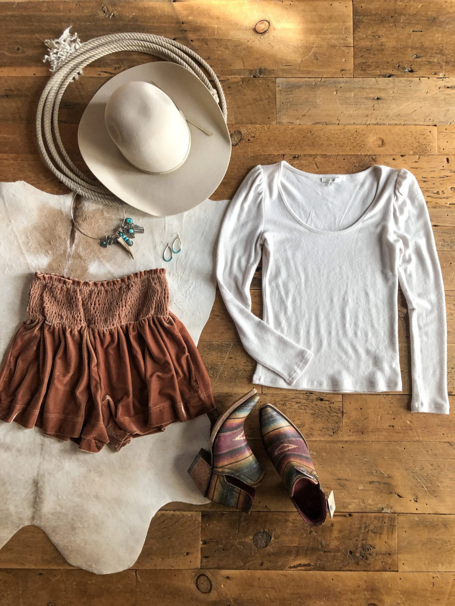 The Whitten The Whitten -SAVANAH Clothing sale IMG 4277 49a23d93 197f 4b44 8bd3 b94f50f1af51 scaled