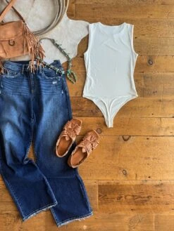 The Benton -SAVANAH Clothing sale IMG 4398