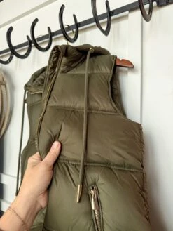 The Kewanee -SAVANAH Clothing sale IMG 4515