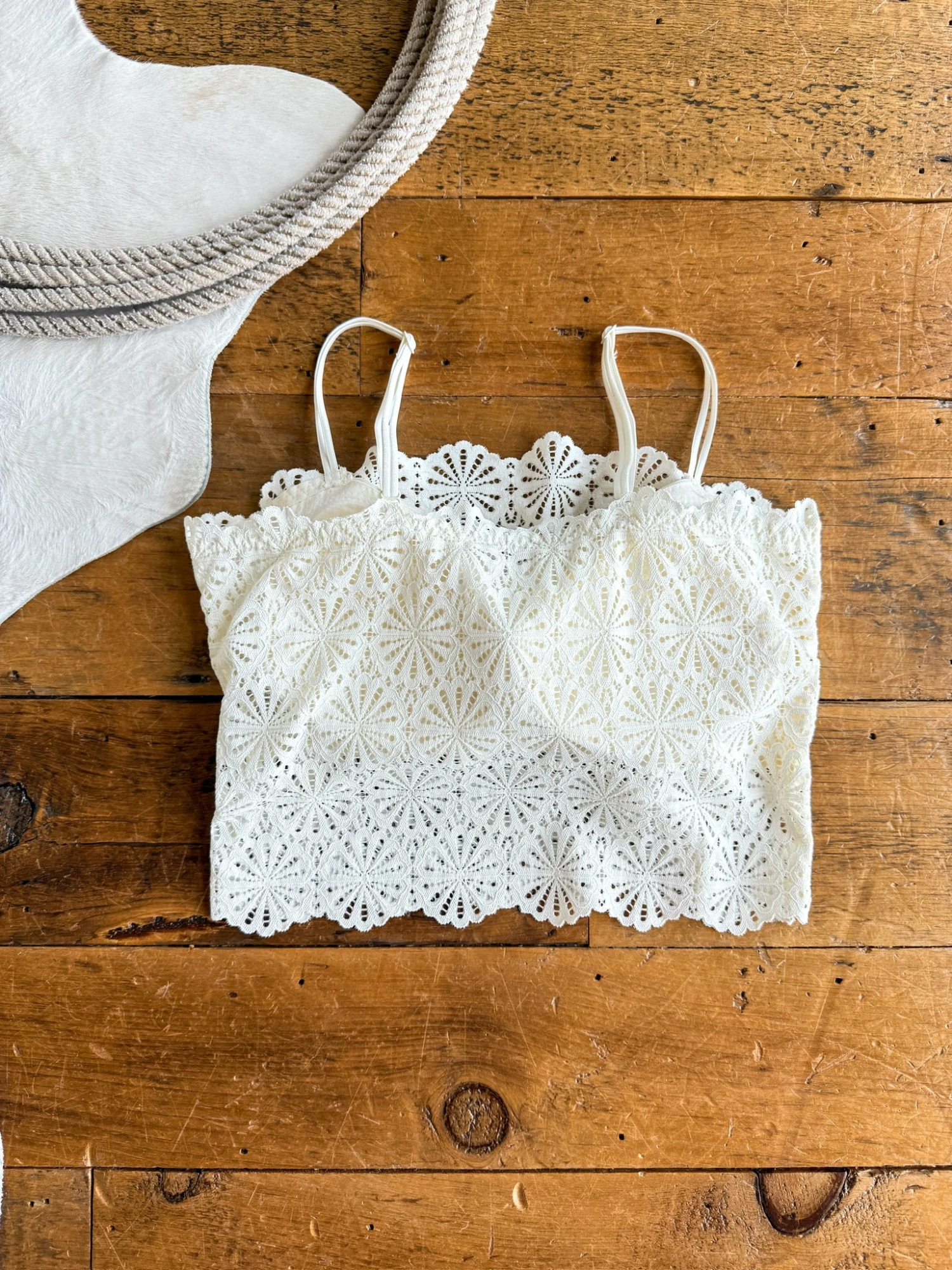 Wrens Bralette Wrens Bralette -SAVANAH Clothing sale IMG 4577 824a12c2 83ac 4327 8b3f 0918a6fc0e05