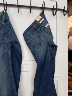 The Tate Perfect Rise Trouser Jean *Exclusive* 2 The Tate Perfect Rise Trouser Jean *Exclusive* -SAVANAH Clothing sale IMG 4760