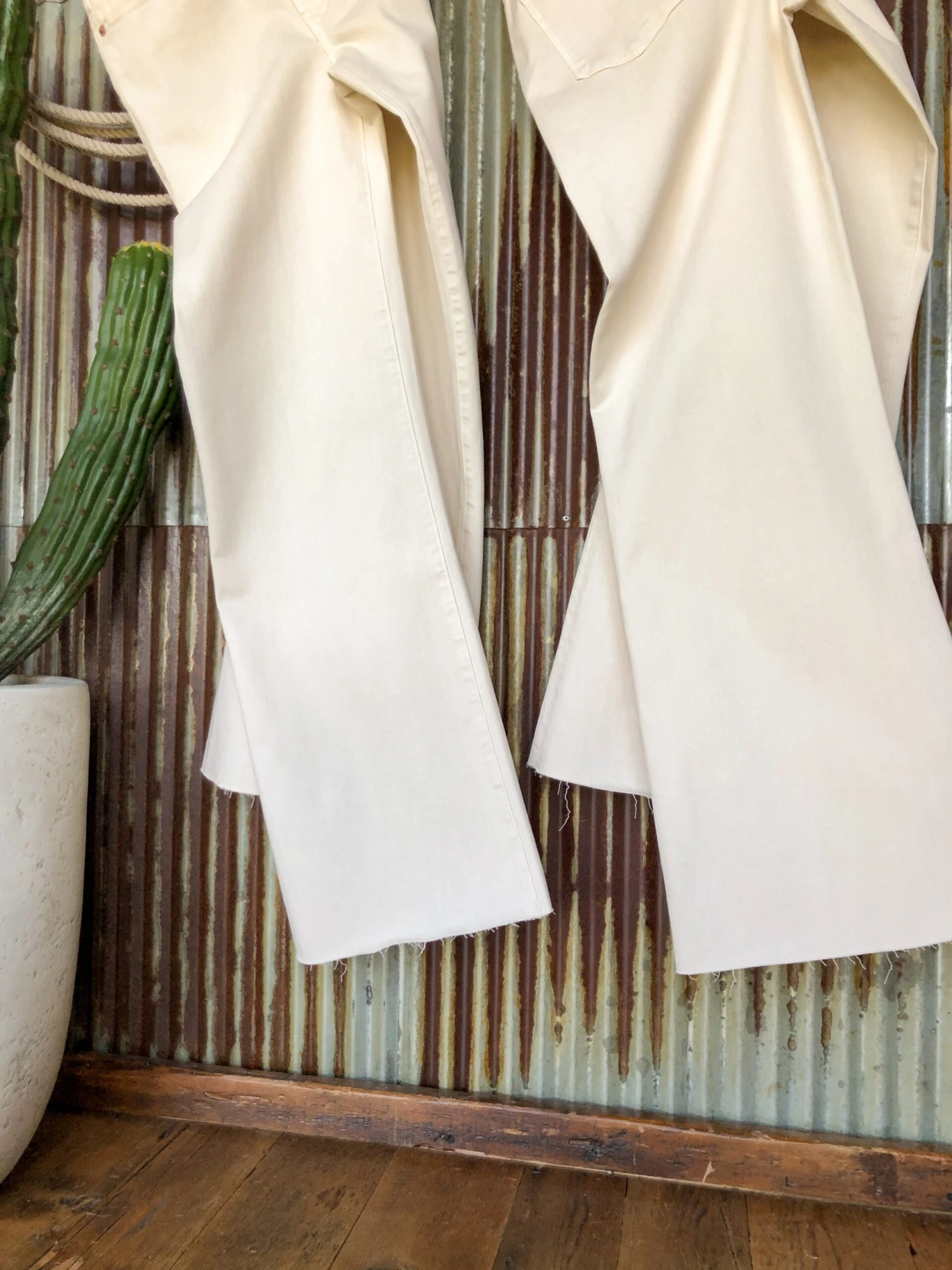 The Hayden High Rise Wide Leg Jean The Hayden High Rise Wide Leg Jean -SAVANAH Clothing sale IMG 4820 6213270a d125 45b3 b352 fb196387ead1 scaled