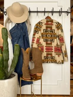 The Lodge Pine -SAVANAH Clothing sale IMG 4864