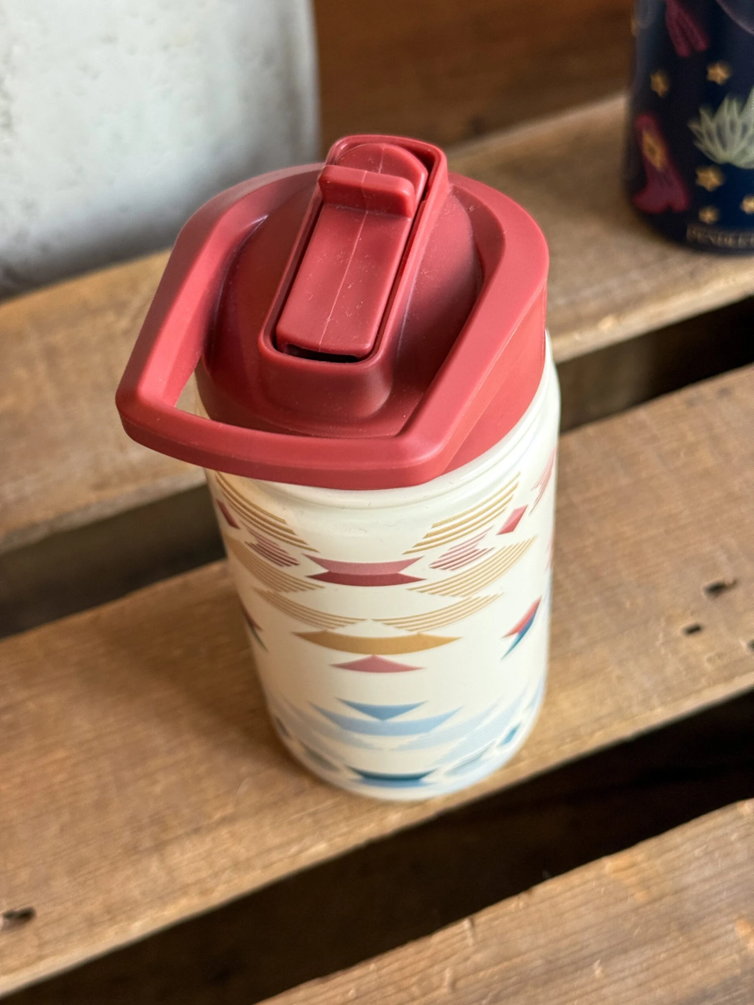 Wyeth Falls Kiddo Tumbler Wyeth Falls Kiddo Tumbler -SAVANAH Clothing sale IMG 4869 50b620a0 b05e 4d62 ab9e b88a8f4104ce scaled