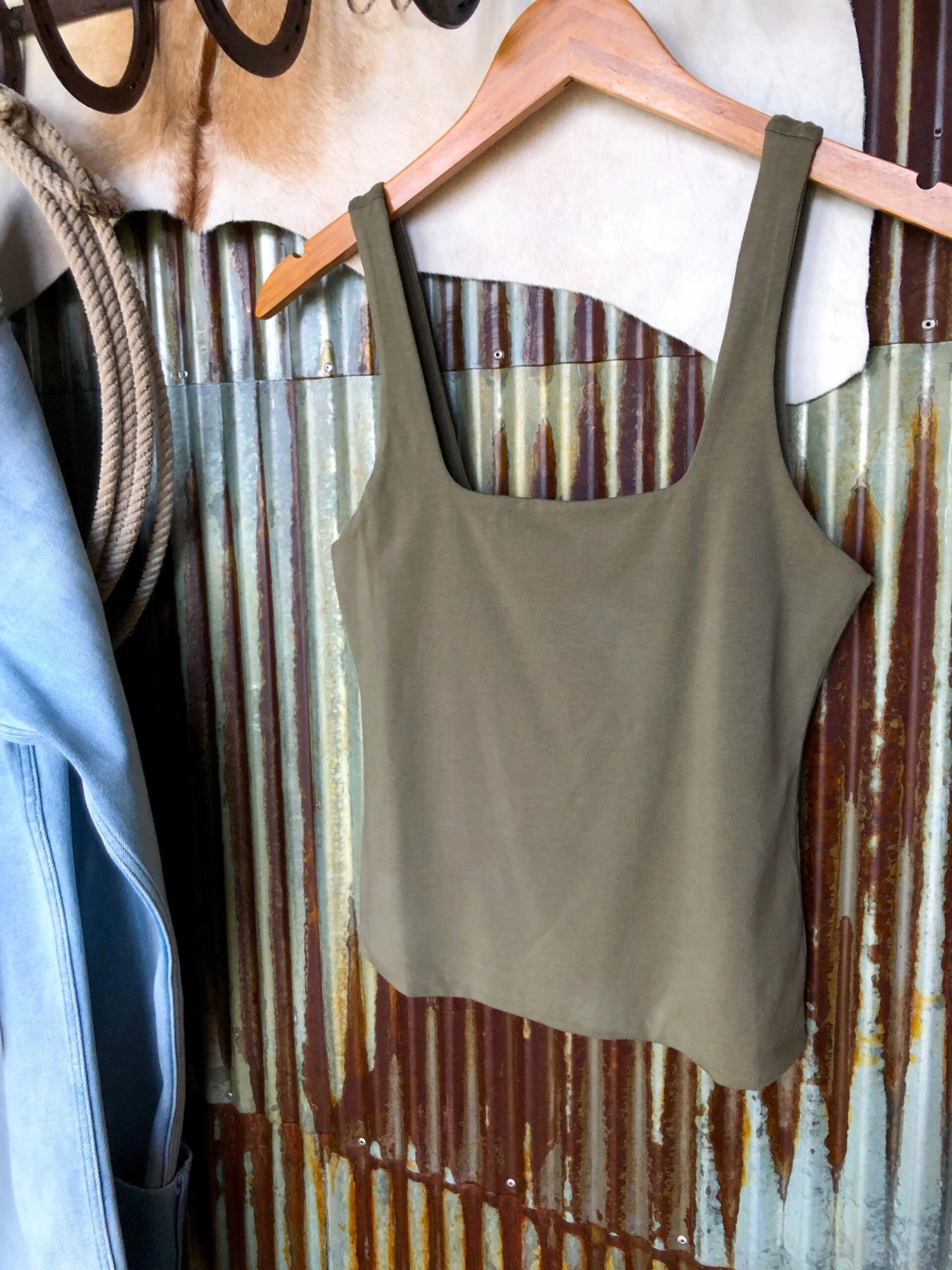 The Newcastle The Newcastle -SAVANAH Clothing sale IMG 4873 4bfcf565 bbe6 4a35 b856 5d32b86f2056 scaled