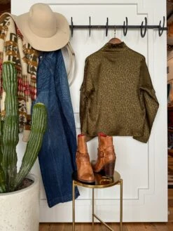 The Oswego 5 The Oswego -SAVANAH Clothing sale IMG 48892