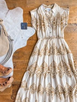 The Tuscola -SAVANAH Clothing sale IMG 49383