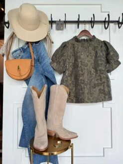 The Valencia -SAVANAH Clothing sale IMG 4988